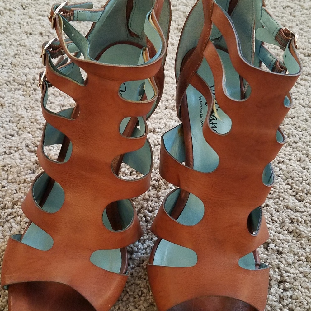 Miranda Sandle Heels